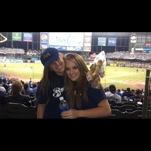 Meet your Posher, Katie